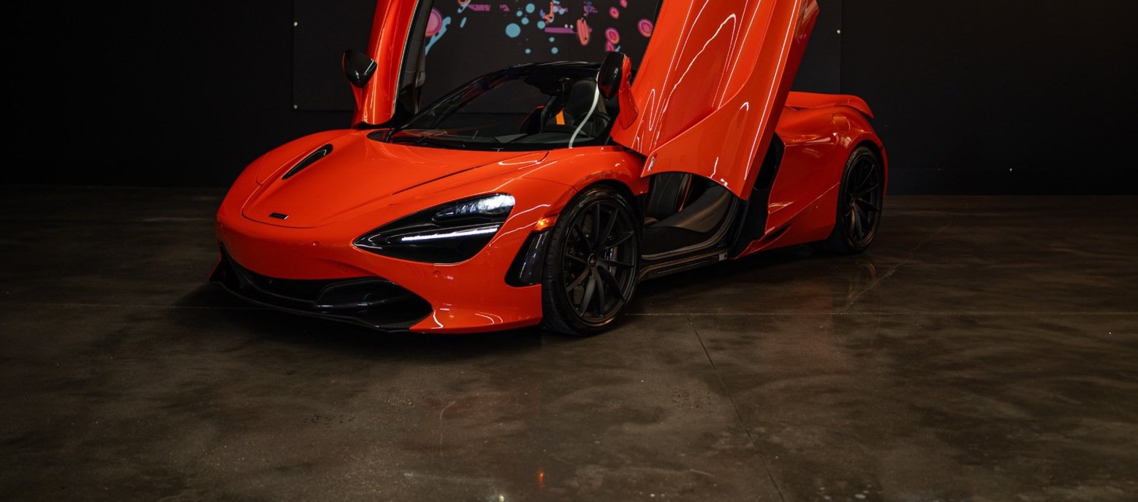 Used 2020 McLaren 720S Spider RWD image 2