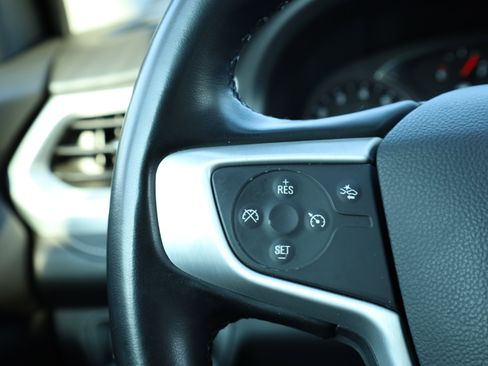 Used 2023 GMC Acadia SLT image 20