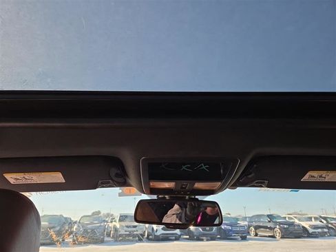 Used 2016 Dodge Challenger SRT Hellcat image 5