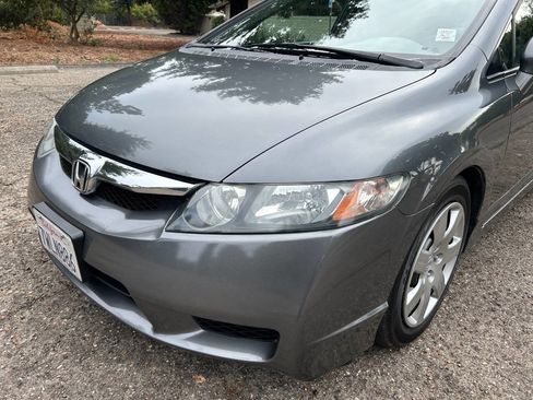 Used 2010 Honda Civic LX image 5