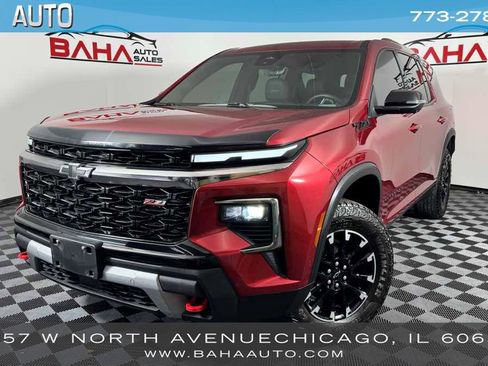 Used 2025 Chevrolet Traverse Z71 w/ Enhanced Driving Package AWD/4WD image 1