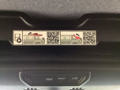 Certified 2022 Jeep Wrangler Unlimited Sport AWD/4WD image 26