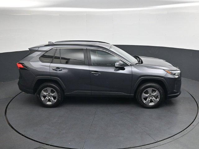 Used 2025 Toyota RAV4 XLE FWD image 23