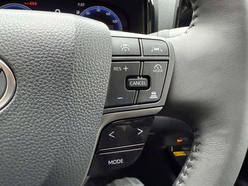 Used 2026 Toyota Camry XSE AWD/4WD image 21