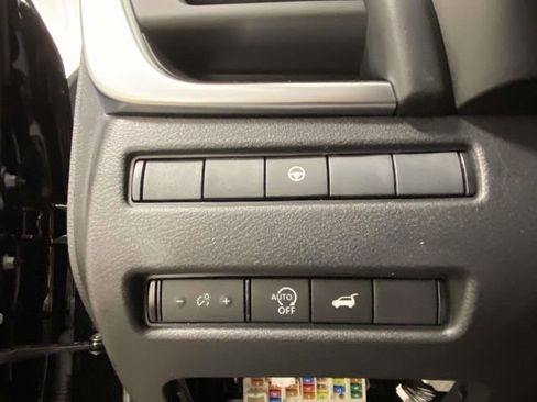 New 2026 Nissan Rogue SV image 20