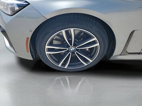 Used 2021 BMW 750i xDrive w/ Luxury Rear Seating Package AWD/4WD image 27