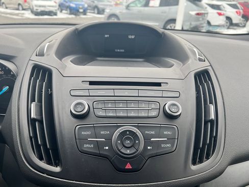 Used 2018 Ford Escape SE image 21