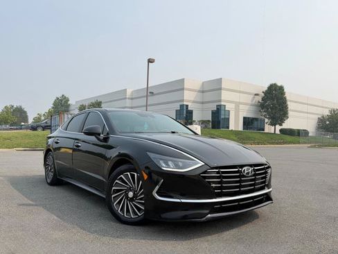 Used 2021 Hyundai Sonata SEL FWD image 2