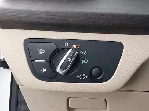 Used 2022 Audi Q5 2.0T Premium Plus image 27