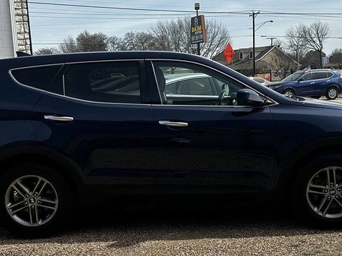 Used 2017 Hyundai Santa Fe Sport FWD image 12
