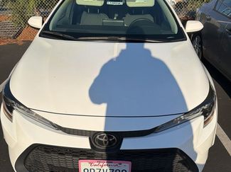 Used 2020 Toyota Corolla LE FWD video 1