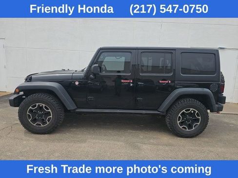 Used 2016 Jeep Wrangler Unlimited Rubicon image 2