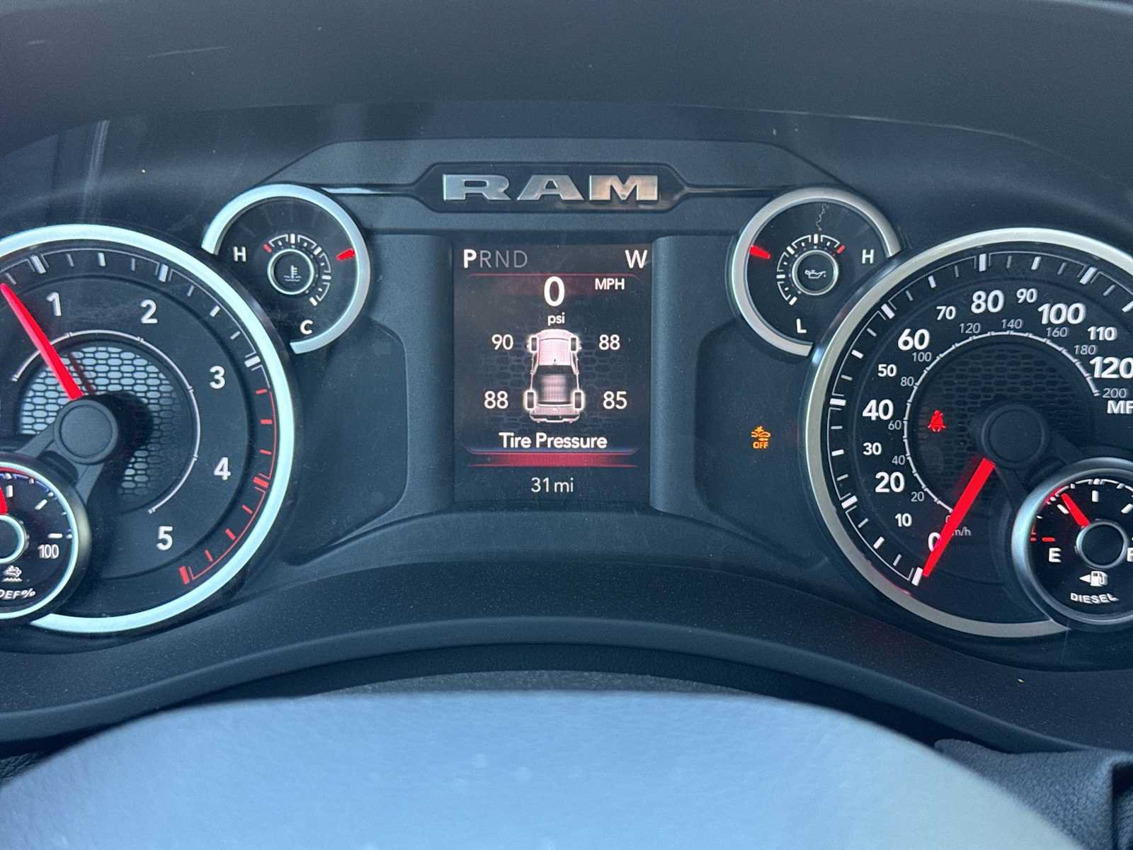 New 2026 RAM 3500 Big Horn AWD/4WD image 21