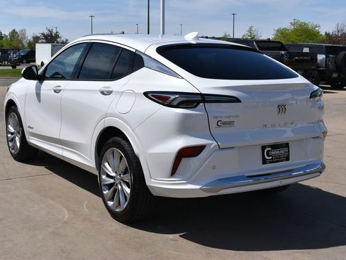 New 2025 Buick Envista Avenir image 5