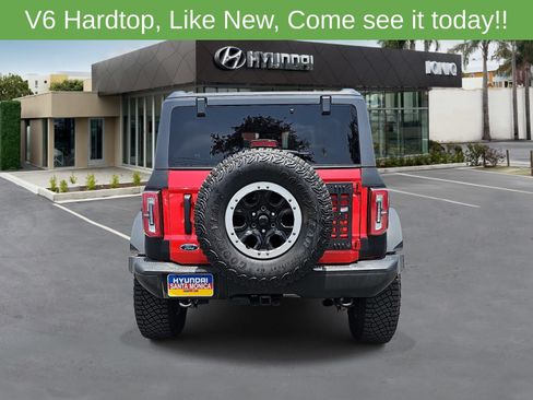 Used 2023 Ford Bronco Badlands w/ Sasquatch Package AWD/4WD image 4