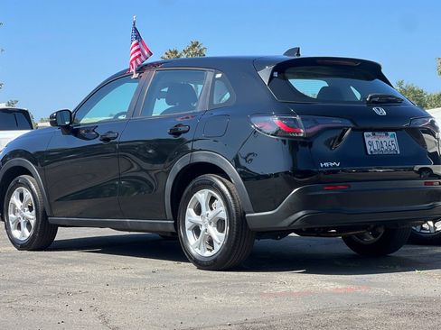 Used 2024 Honda HR-V LX image 6