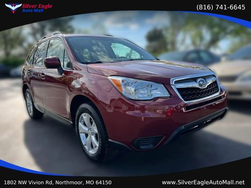 Used 2016 Subaru Forester 2.5i Premium w/ All-Weather Package AWD/4WD image 2