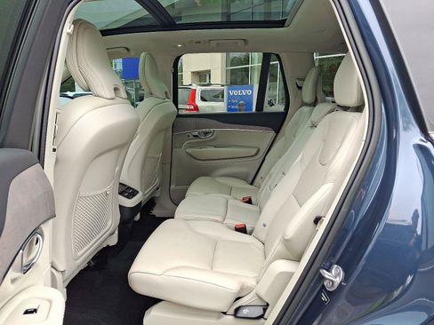 Certified 2023 Volvo XC90 B6 Plus w/ Protection Package Premier AWD/4WD image 10