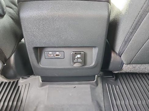 Used 2023 Nissan Frontier PRO-4X w/ Pro Convenience Package image 23