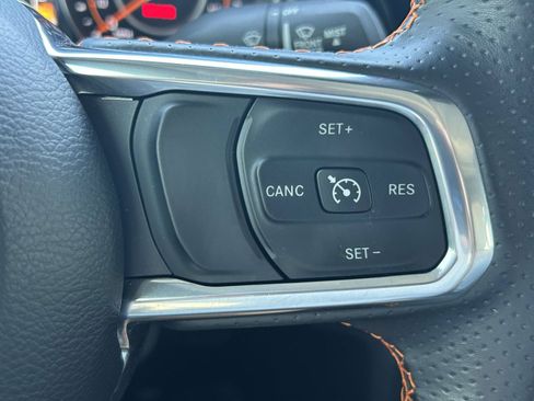 Used 2023 Jeep Gladiator Mojave w/ LED Lighting Group AWD/4WD image 23