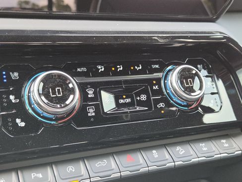 New 2026 GMC Sierra 1500 AT4X AWD/4WD image 36