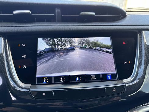 Certified 2024 Cadillac XT6 Sport w/ Technology Package AWD/4WD image 24