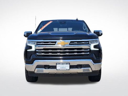 Used 2024 Chevrolet Silverado 1500 LTZ w/ Technology Package AWD/4WD image 2