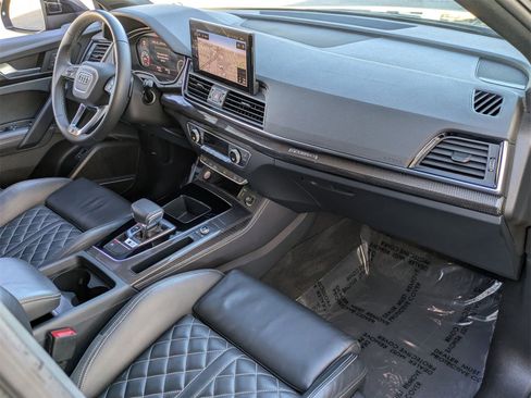 Used 2023 Audi SQ5 Premium Plus w/ Premium Plus Package image 21