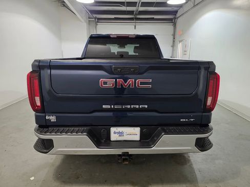 Certified 2022 GMC Sierra 1500 SLT w/ SLT Convenience Package image 5
