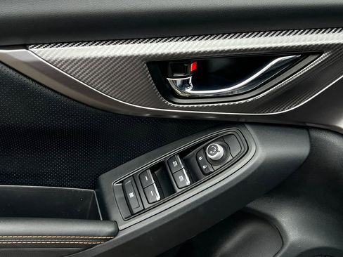 Certified 2023 Subaru Crosstrek 2.5i Limited w/ Moonroof Package image 17