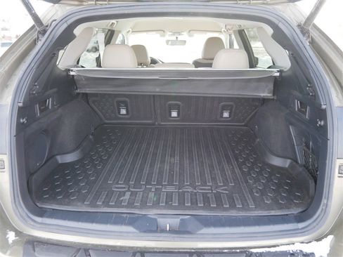 Used 2020 Subaru Outback Limited w/ Popular Package #2 image 12