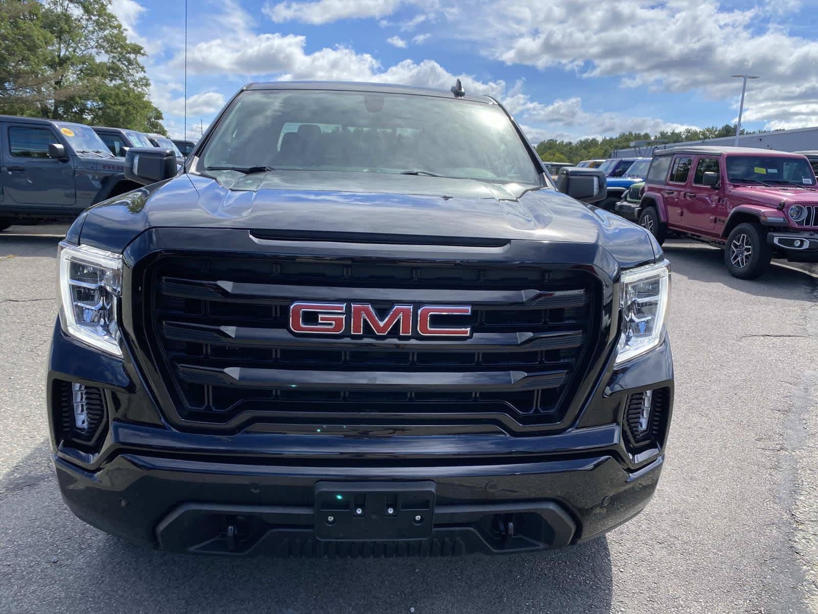 Used 2021 GMC Sierra 1500 Elevation w/ Preferred Package AWD/4WD image 10