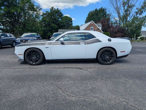Used 2023 Dodge Challenger R/T Scat Pack w/ T/A Package RWD image 5