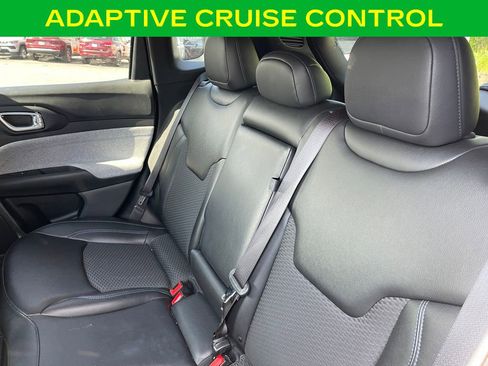Used 2024 Jeep Compass Latitude w/ Convenience Group AWD/4WD image 13