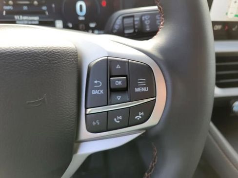 New 2026 Ford Explorer Active image 30