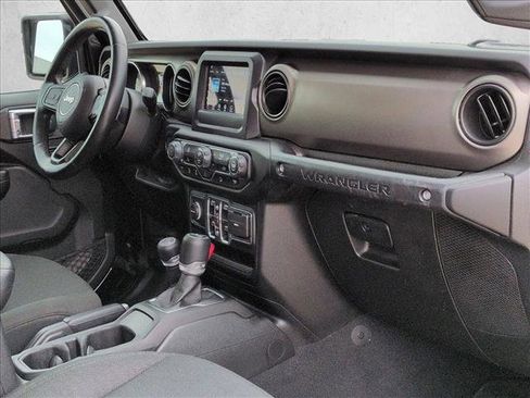 Used 2020 Jeep Wrangler Unlimited Sport S AWD/4WD image 21