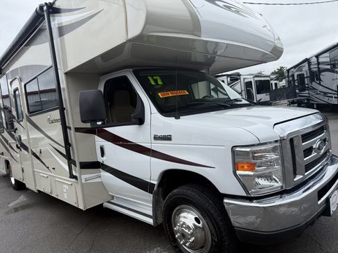 Used 2017 Ford E-450 and Econoline 450 Super Duty w/ Motorhome Prep Package RWD image 3