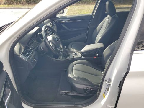 Used 2018 BMW X1 sDrive28i image 18