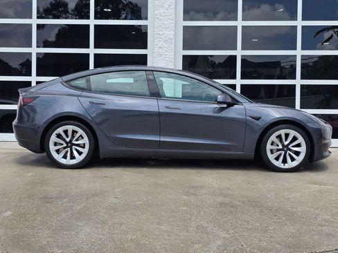 Used 2023 Tesla Model 3 Long Range AWD/4WD image 2