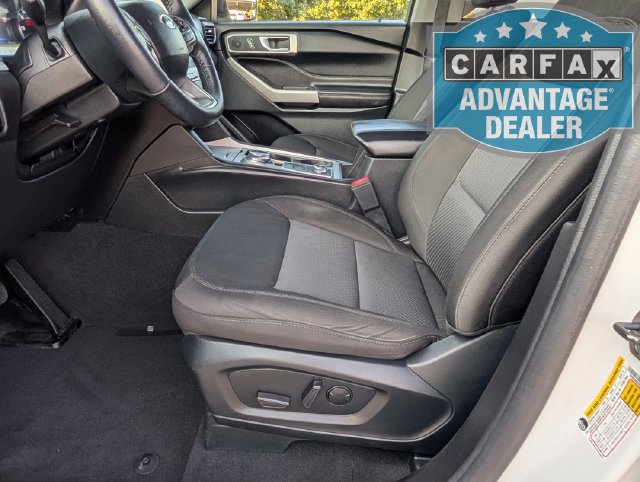 Used 2024 Ford Explorer XLT AWD/4WD image 12