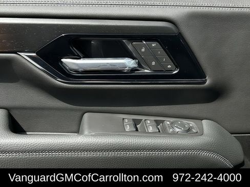 New 2026 GMC Yukon Denali w/ Denali Reserve Package AWD/4WD image 21