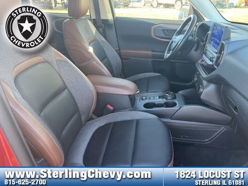 Used 2024 Ford Bronco Sport Outer Banks w/ Tech Package image 11