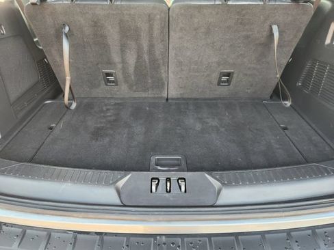 Used 2025 Ford Explorer ST-Line AWD/4WD image 33