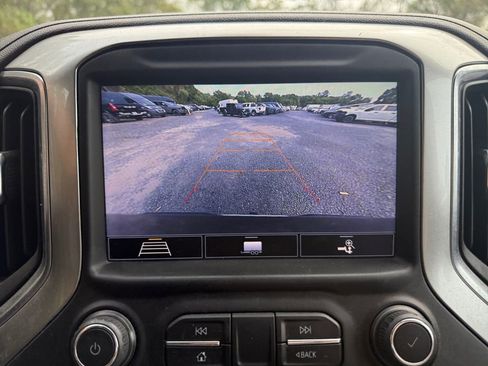 Used 2020 Chevrolet Silverado 1500 LT w/ All-Star Edition image 32