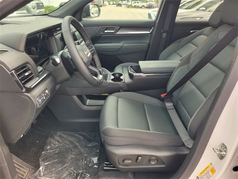 New 2026 GMC Terrain AT4 w/ Convenience Package III image 4