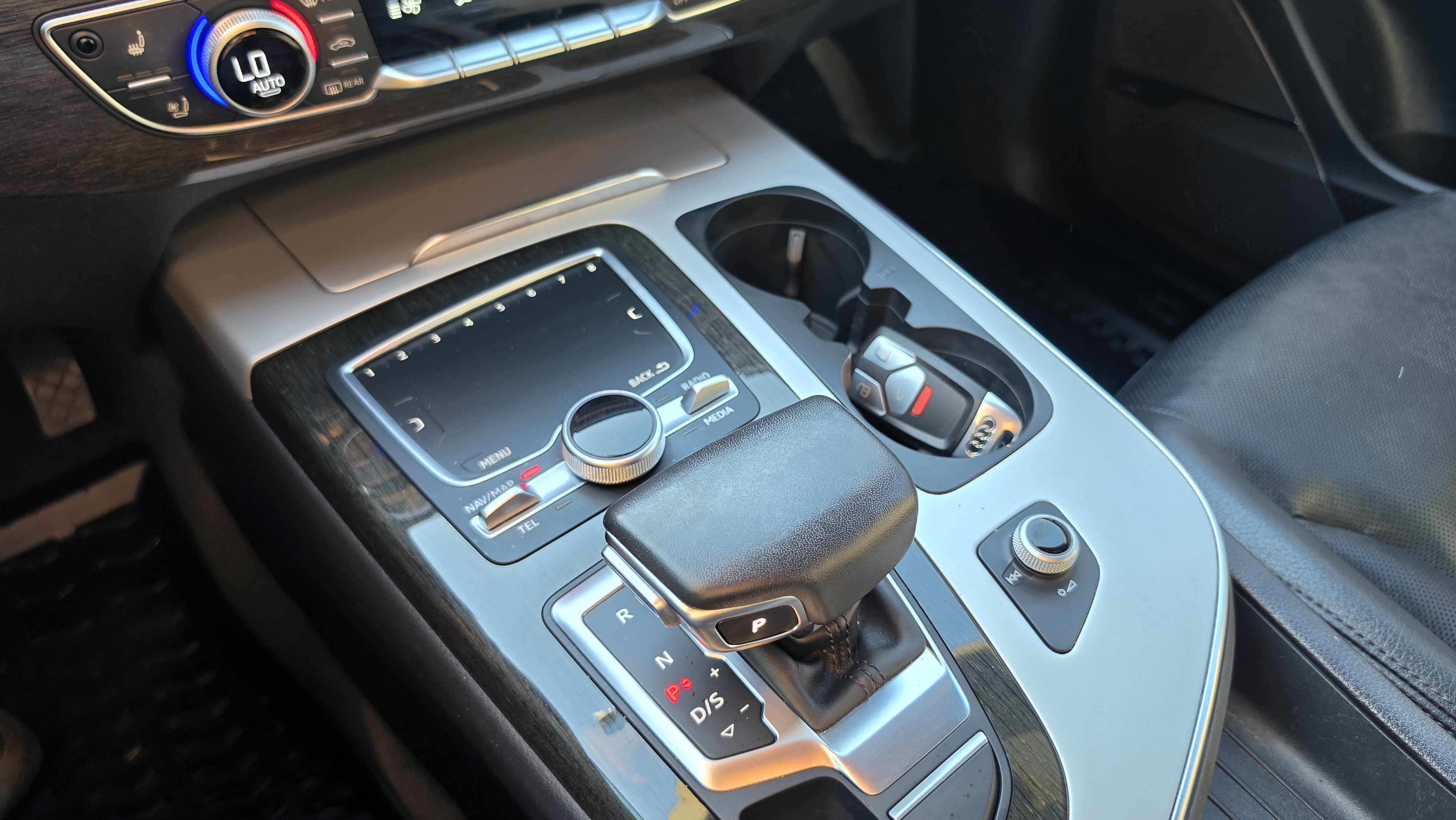 Used 2018 Audi Q7 2.0T Premium Plus AWD/4WD image 38