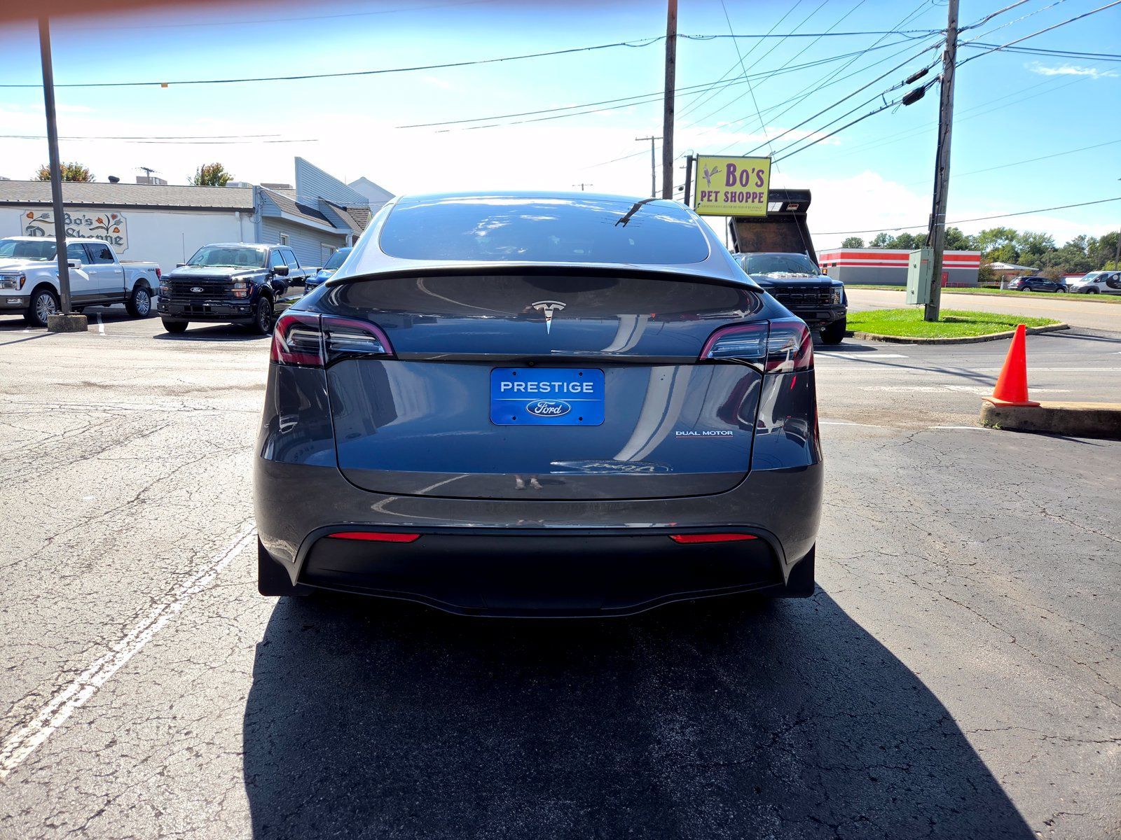 Used 2023 Tesla Model Y Performance AWD/4WD image 5