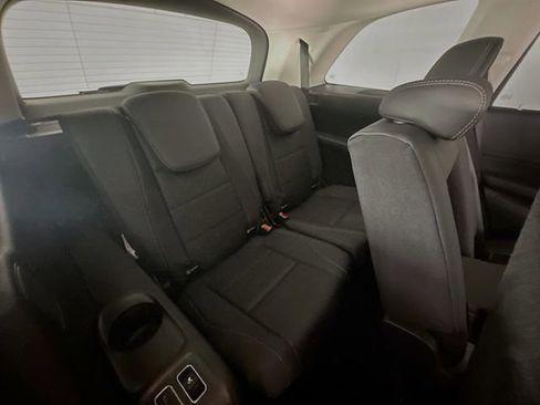 New 2026 Mercedes-Benz GLS 450 4MATIC image 33