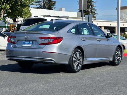 Used 2020 Honda Accord EX image 8