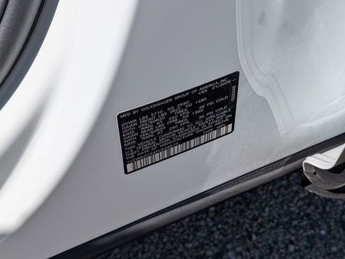 New 2026 Volkswagen Atlas SE FWD image 20